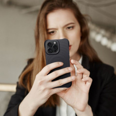 Apple iPhone 16 Pro Coque Silicone Zephyr Mag Élégant  MagSAFE  Noir